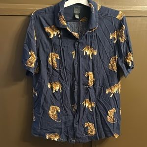 Men’s Button Up Navy Blue w/ Cheatahs